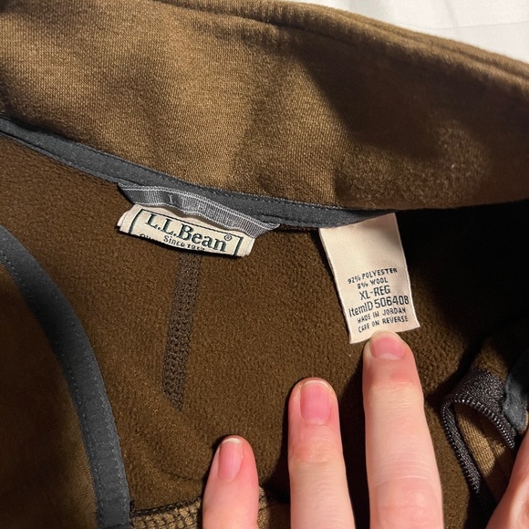 Men’s XL L.L. Bean Quarter Zip - Picture 4 of 4